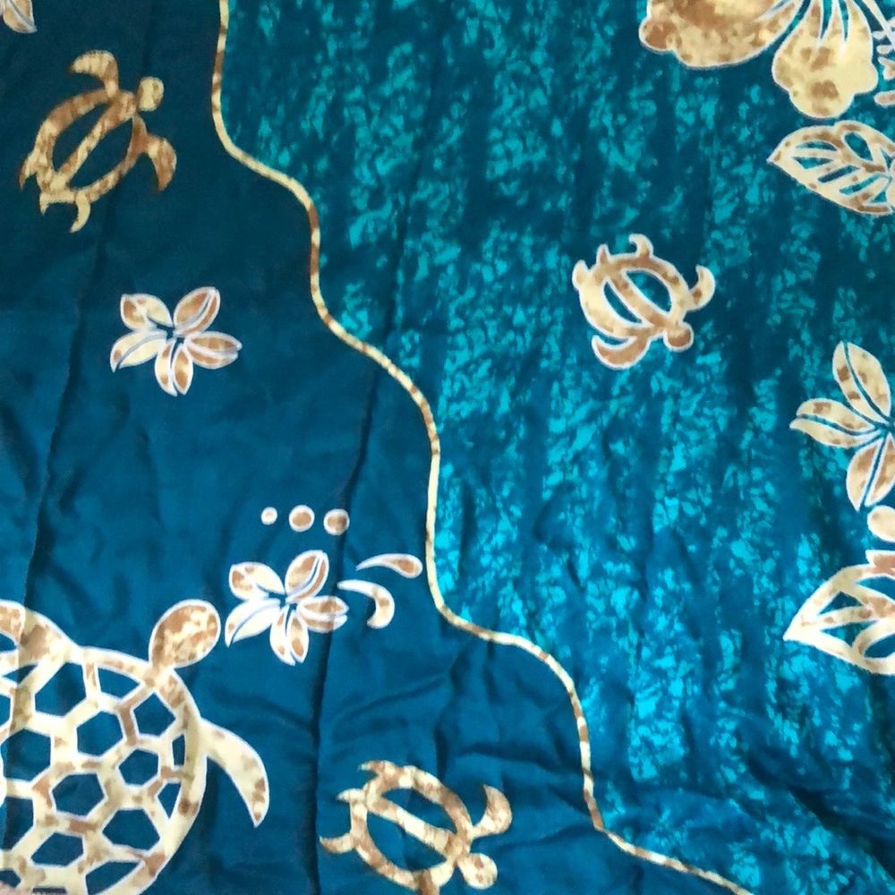 Sarong from Hawaii! 🌺🌺🌺